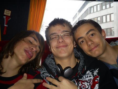 vivi, max et fréss